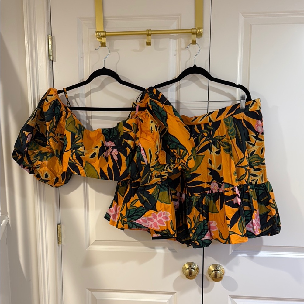 Floral Off-Shoulder Top in Orange and Green